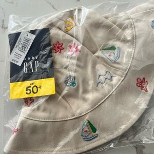 GAP Kids Embroidered Sun Hat - Cream